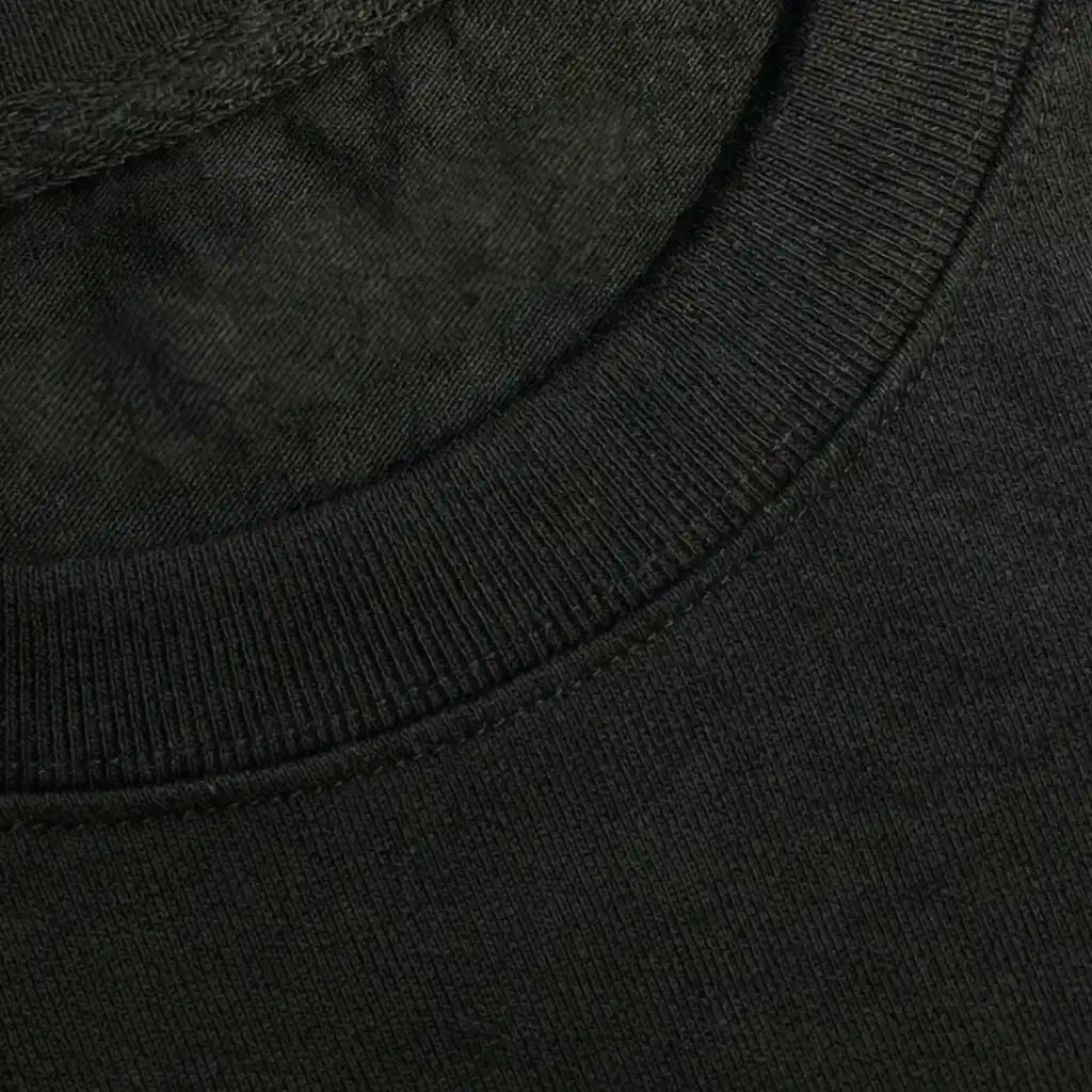 MDSC x Attitude – Sweatshirt mit hochwertiger Stickerei